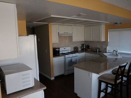 5th image of 24292 Nicole Ct
