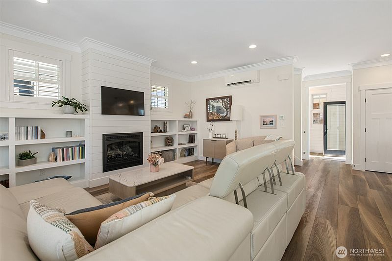 5th image of 41 Horizon Street