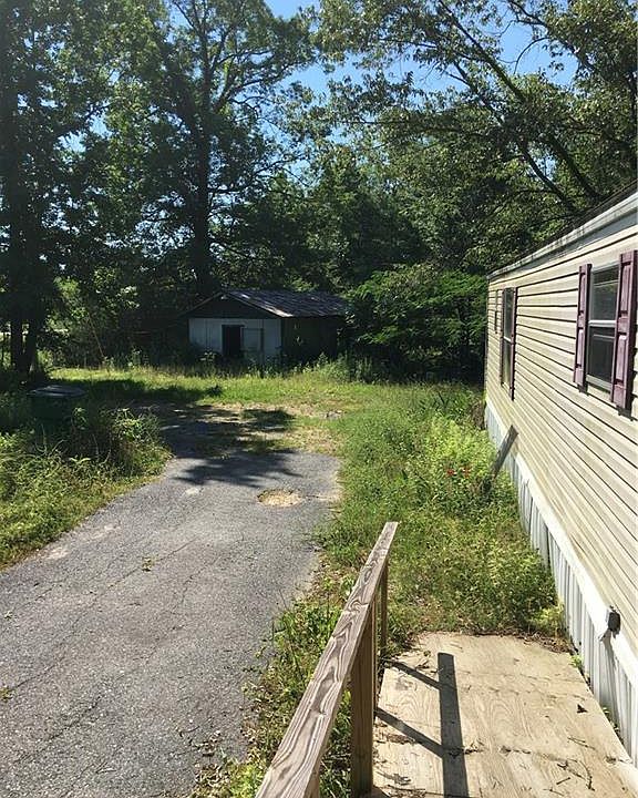 2nd image of 8008 Highway 167