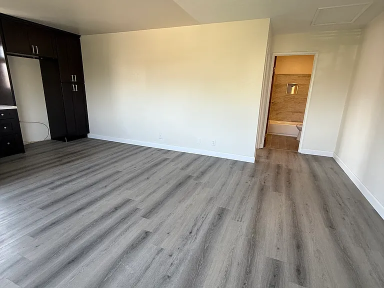 3160 Walnut Grove Ave #B — Photo 6