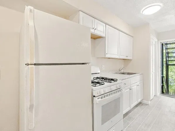 968 Mount Olivet Rd NE, Washington, DC