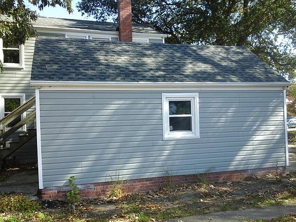 5th image of 3801 Chatham Cir #A