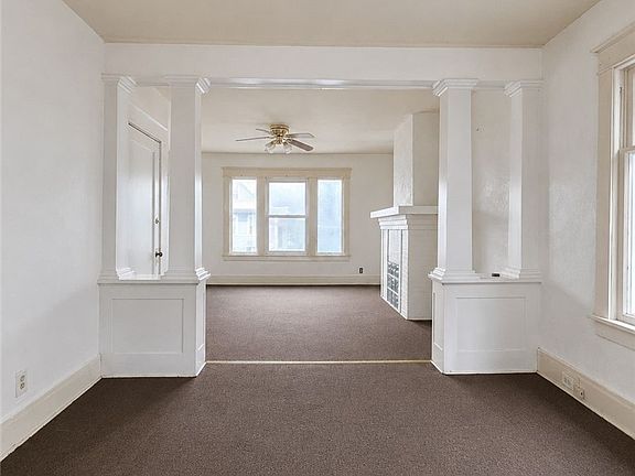 2nd image of 230 Riley St