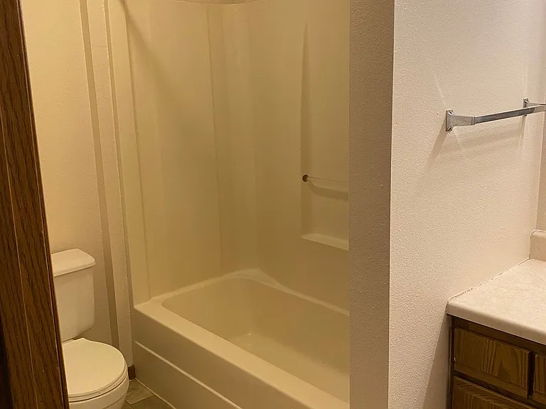 1703 University Dr SE #204 — Photo 2