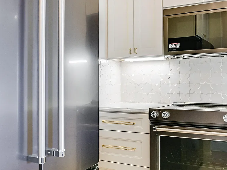 802 S 1st St #207 — Photo 18