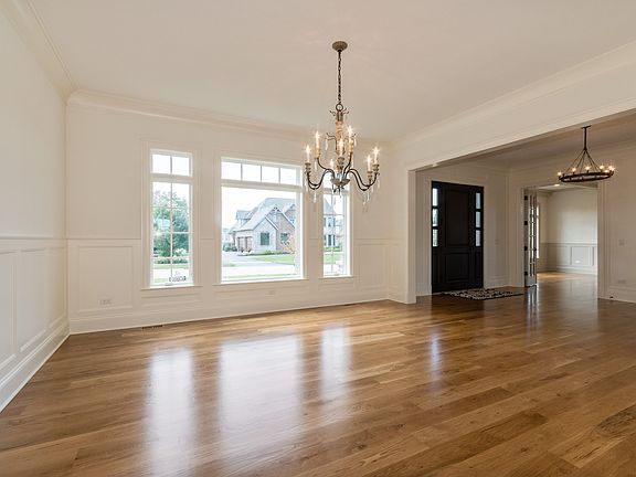 2nd image of 39W464 Long Meadow Ln