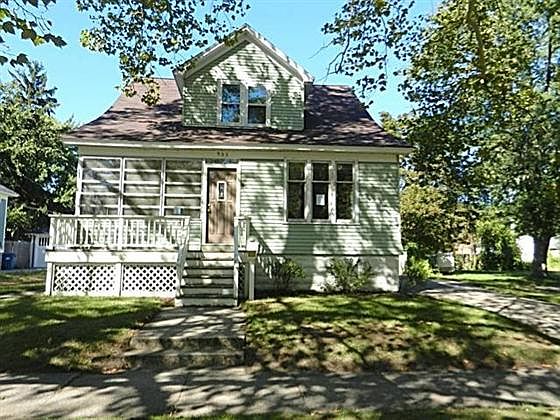 1st image of 935 Pennoyer Ave