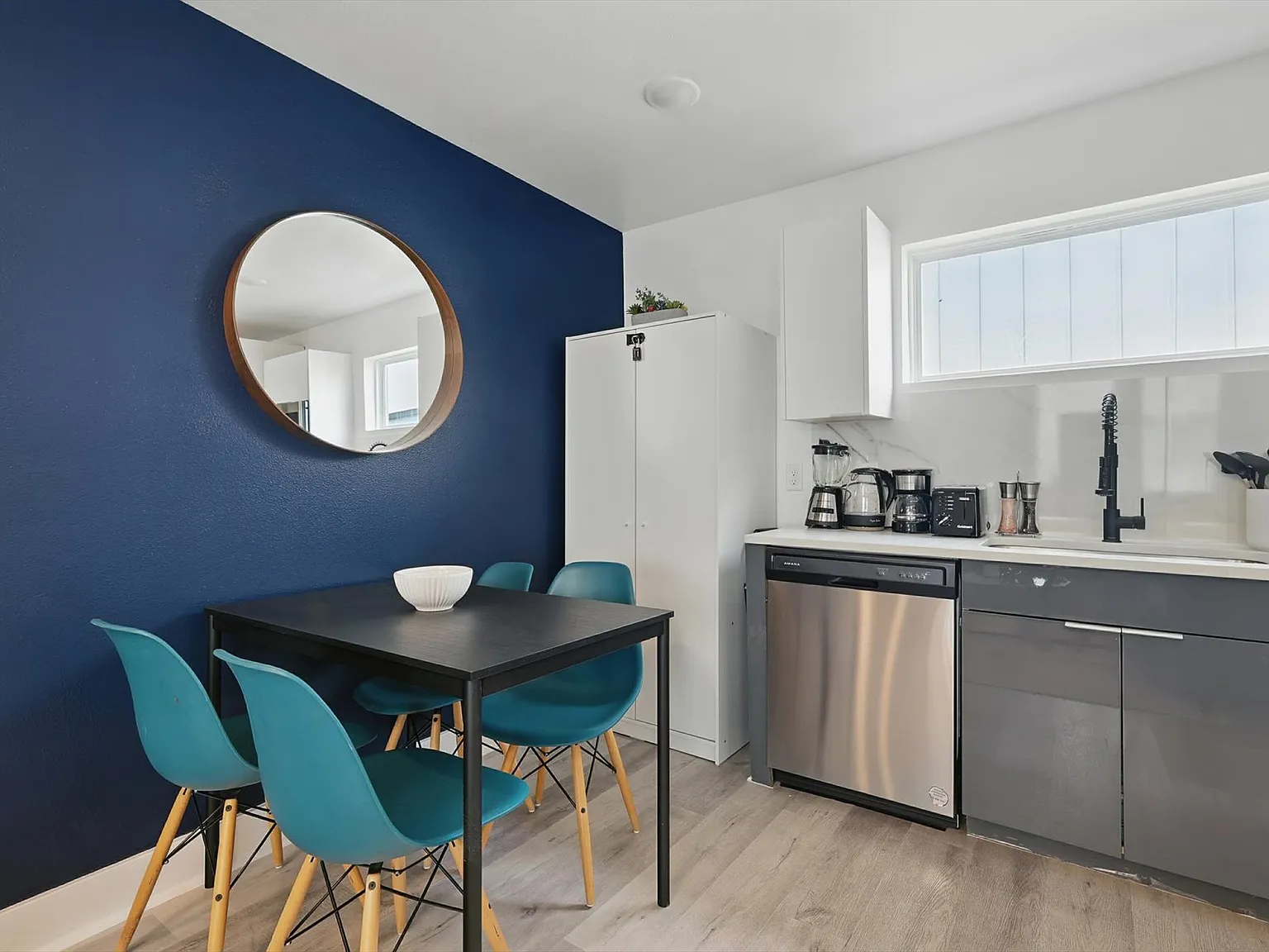 1 bed, 500 sqft, $3,950 — Photo 2