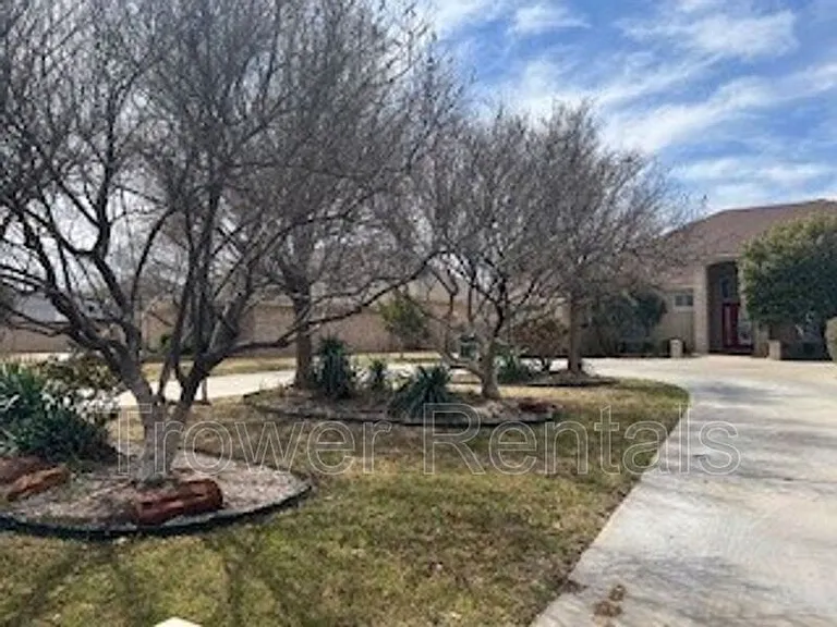8104 San Antonio St — Photo 19