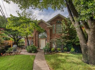 15 Country Club Pl, Waxahachie, TX 75165