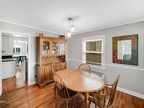 4th image of 9948 S Trumbull Ave