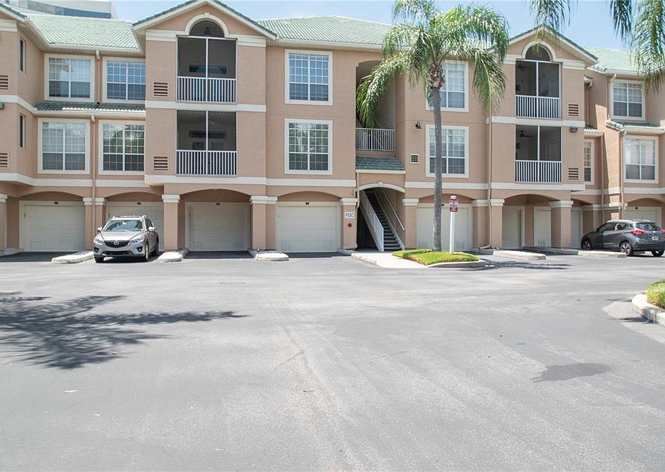 1st image of 1309 Bay Club Cir #1309