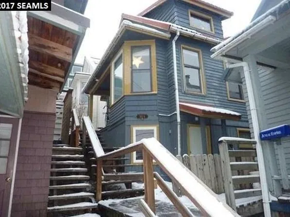 312 6th St, Juneau, AK 99801