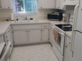 2950 SE Ocean Blvd APT 8-6, Stuart, FL 34996