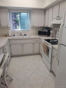 2950 SE Ocean Blvd APT 8-6, Stuart, FL, 34996