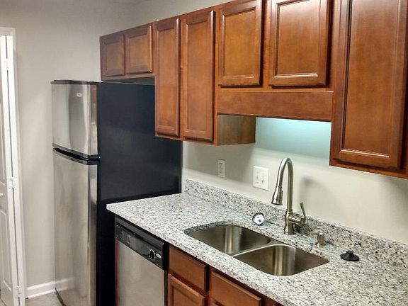 2nd image of 408 Augusta Dr