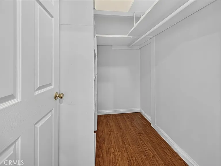 11407 Delano St — Photo 28