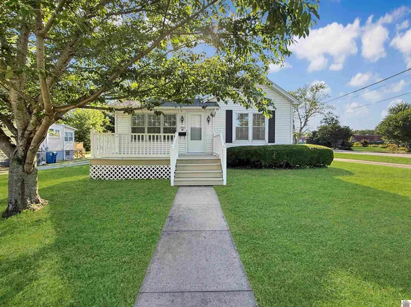 300 S 16th St, Murray, KY 42071