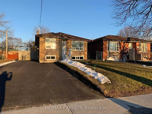 733 Markham Rd Photo 1 733 Markham Rd Photo 1