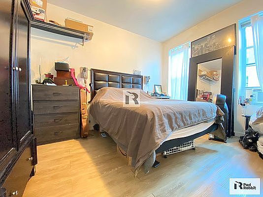 4th image of 650 Rogers Ave #3B