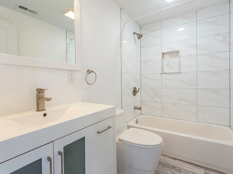 1654 Ridge Ave — Photo 11