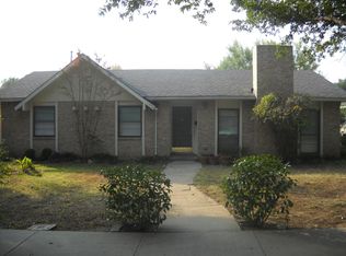 1326 Carnation Dr, Lewisville, TX 75067