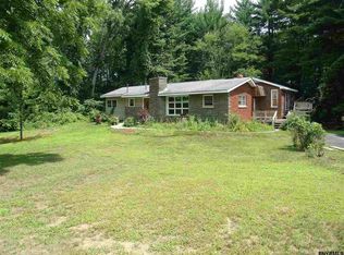 261 Lapp Rd, Clifton Park, NY 12065
