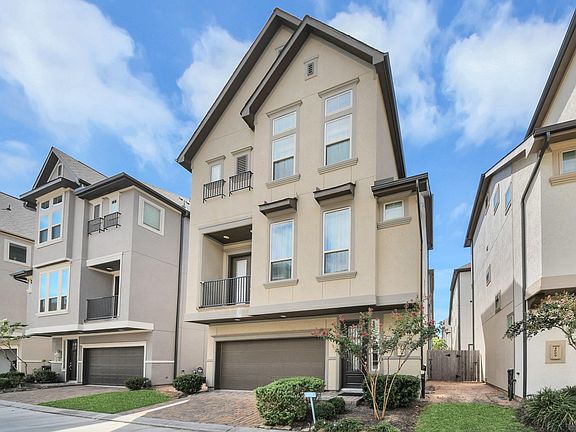 4th image of 4007 Centre Meadow Way