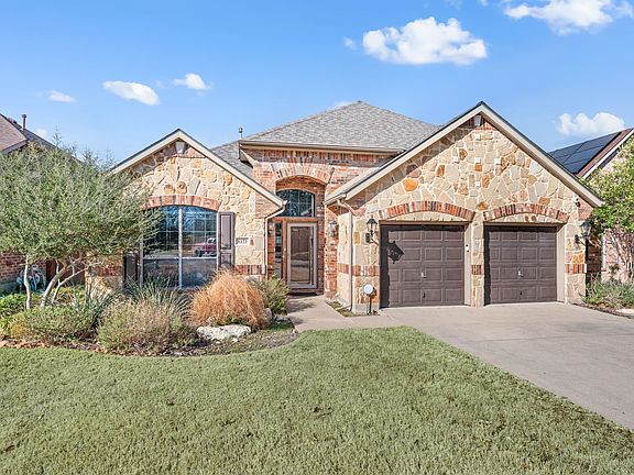 3rd image of 8121 Rock Elm Rd