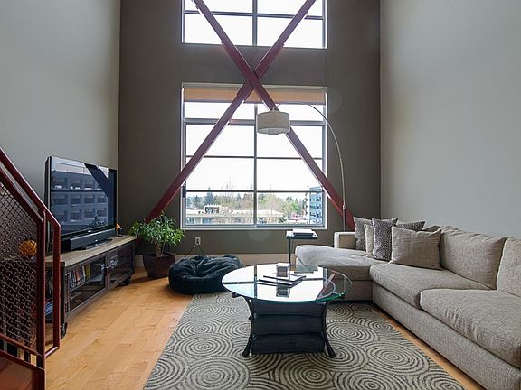 5th image of 333 Santana Row APT 338
