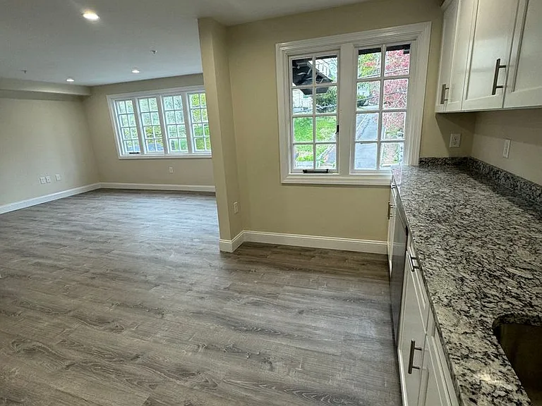 5 Pleasant St #201 — Photo 9