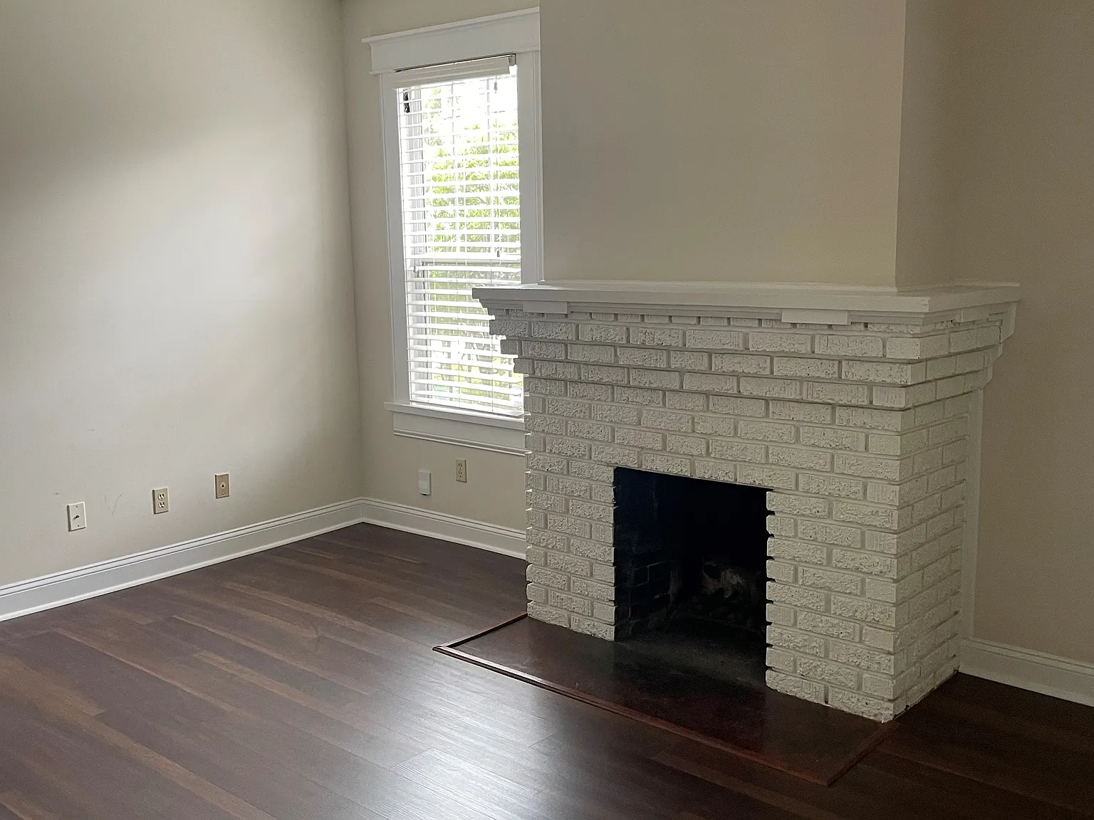 1 bed, 1000 sqft, $1,195 — Photo 4