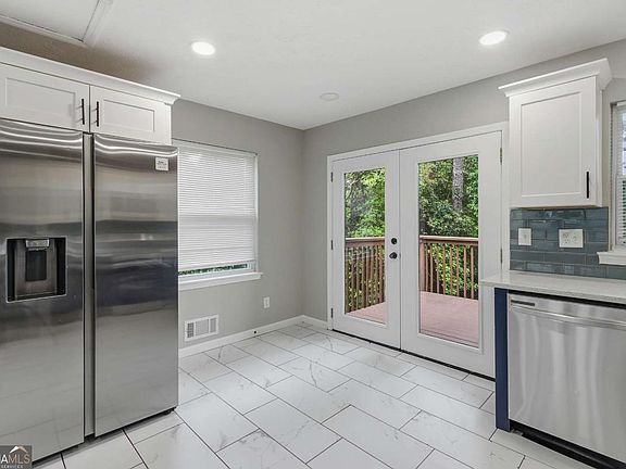 4th image of 5918 Sierra Dr
