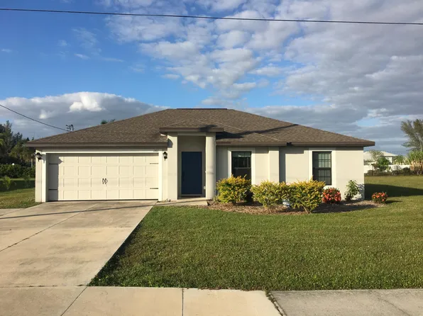 1311 Trafalgar Pkwy, Cape Coral, FL 33991