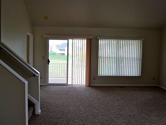 4th image of 5217 Sandalwood Cir