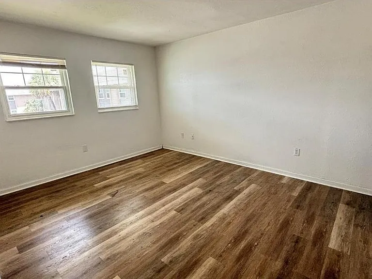860 Sky Lake Cir #C412 — Photo 21