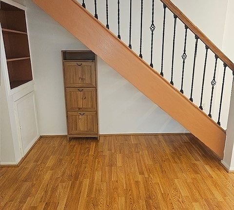5th image of 4 Valleyside Ct