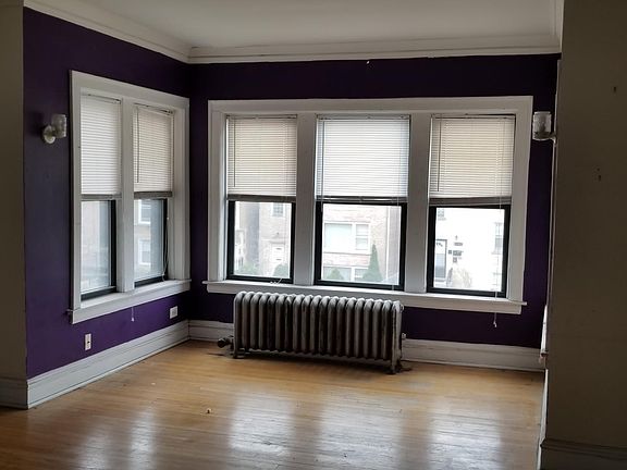 2nd image of 1700 W North Shore Ave #1