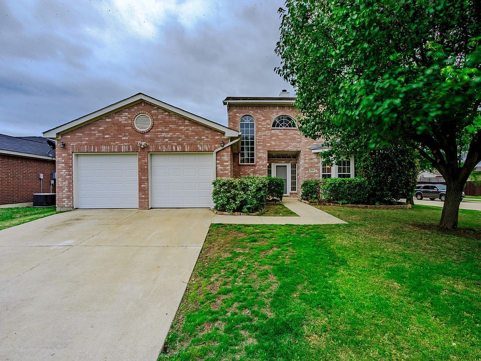 1st image of 2040 Lake Pointe Dr