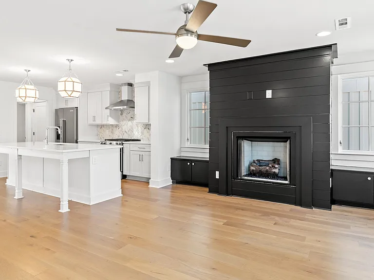 1716 Greenwood Ave #502 — Photo 14