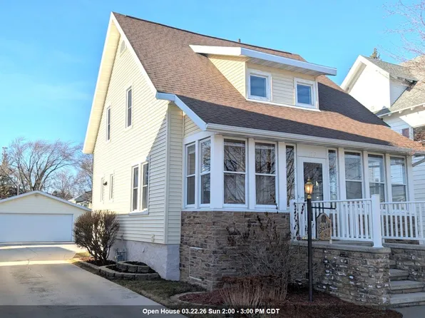 128 School St, Chilton, WI 53014