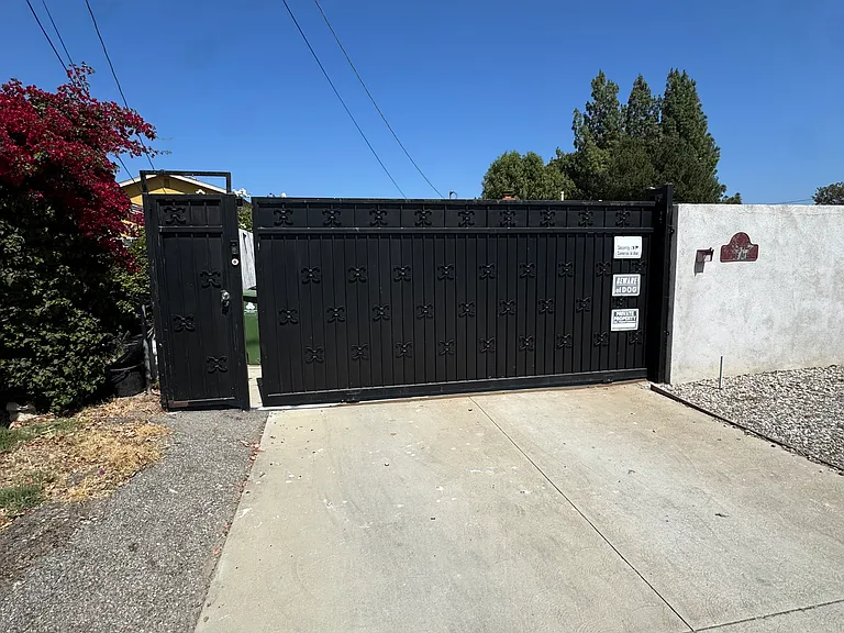 8342 Wilbur Ave — Photo 7
