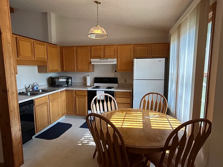 651 Sturbridge Dr #1 — Photo 13