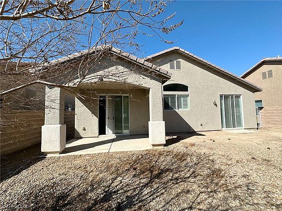 2nd image of 3462 Spotted Sandpiper St