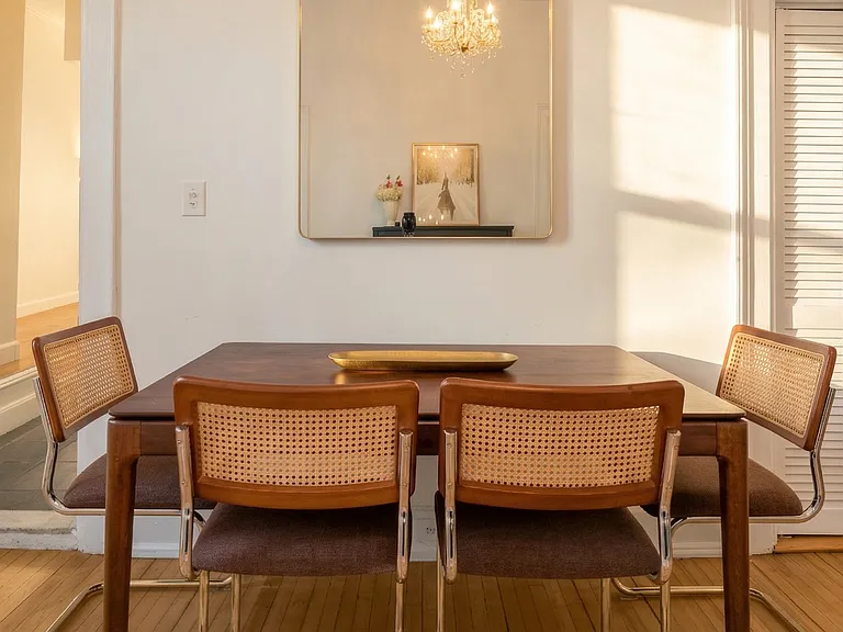 3 E 9th St #2R — Photo 11