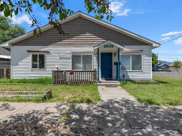 2539 9th St, Baker City, OR 97814