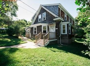 44 Bridge St, Warren, RI 02885