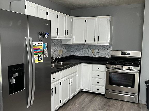 4th image of 1598 Mason Dixon Dr E