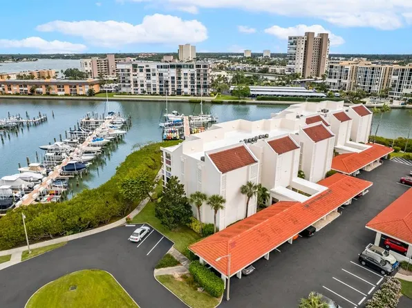 7907 Sailboat Key Blvd S APT 105, South Pasadena, FL 33707