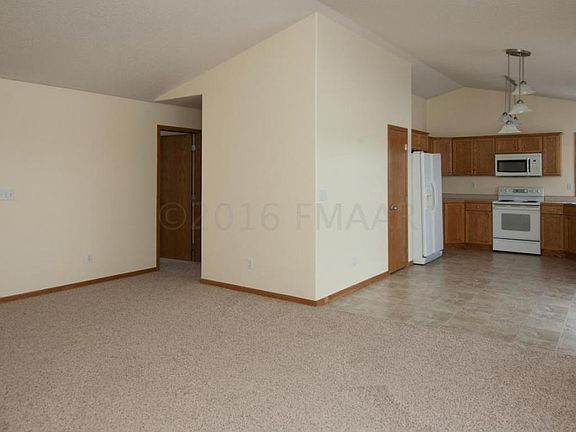 2nd image of 542 S Sedona Dr